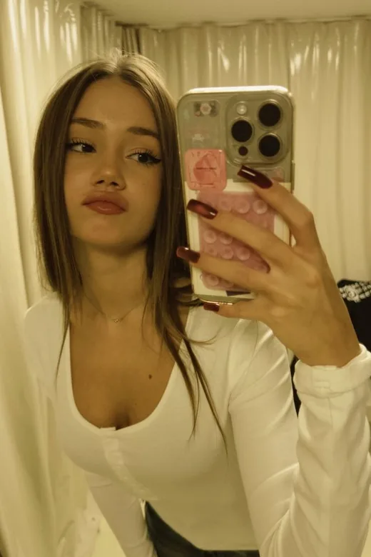 Amaia, 25 años, soltera en Vitoria, Casco Medieval